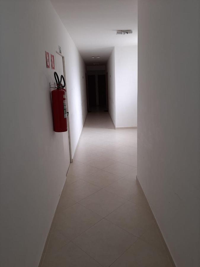 Apto Pertinho Da Praia - Lindo E Equipado! Internet 400Mb E 3 Tvs - Completo! Tv A Cabo 乌巴图巴 外观 照片