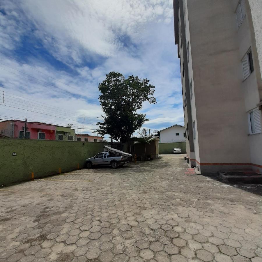 Apto Pertinho Da Praia - Lindo E Equipado! Internet 400Mb E 3 Tvs - Completo! Tv A Cabo 乌巴图巴 外观 照片