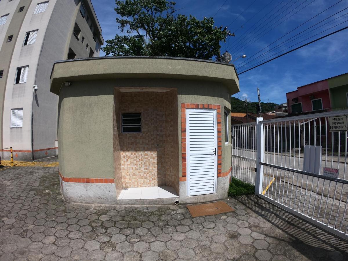 Apto Pertinho Da Praia - Lindo E Equipado! Internet 400Mb E 3 Tvs - Completo! Tv A Cabo 乌巴图巴 外观 照片