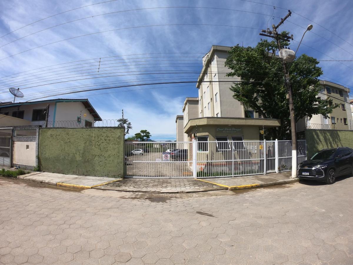 Apto Pertinho Da Praia - Lindo E Equipado! Internet 400Mb E 3 Tvs - Completo! Tv A Cabo 乌巴图巴 外观 照片