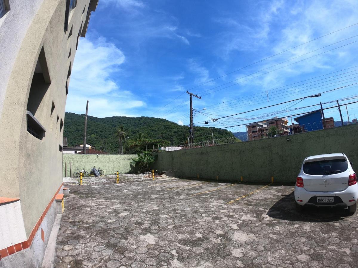 Apto Pertinho Da Praia - Lindo E Equipado! Internet 400Mb E 3 Tvs - Completo! Tv A Cabo 乌巴图巴 外观 照片